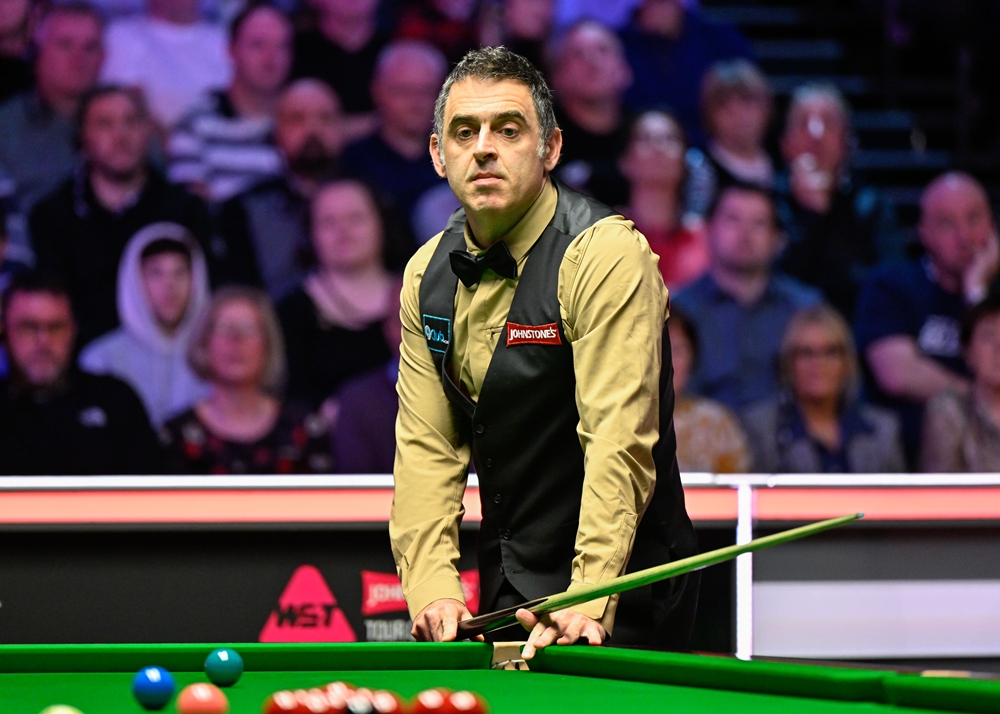 O’Sullivan, aproape de optimile CM de snooker
