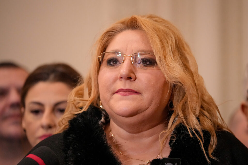 Șoșoacă sub presiune: imunitatea sa în Parlamentul European, pe ordinea de zi