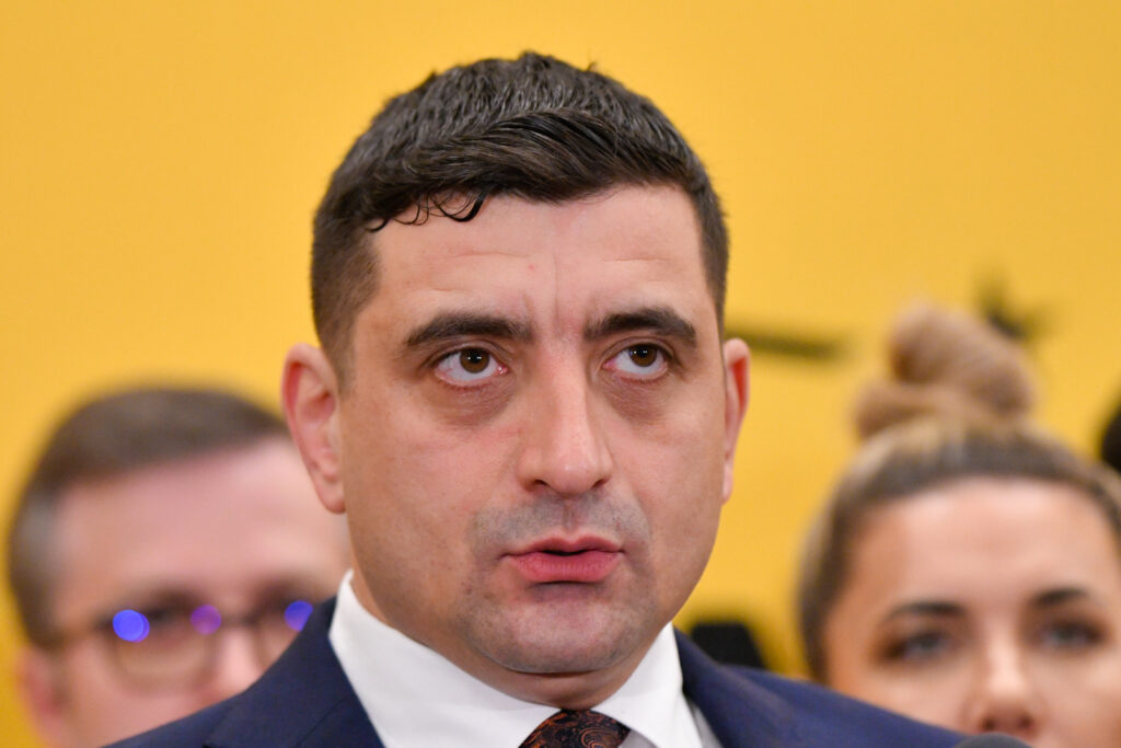 Simion îl provoacă pe Fritz în instanță pentru acuzațiile din Rusia