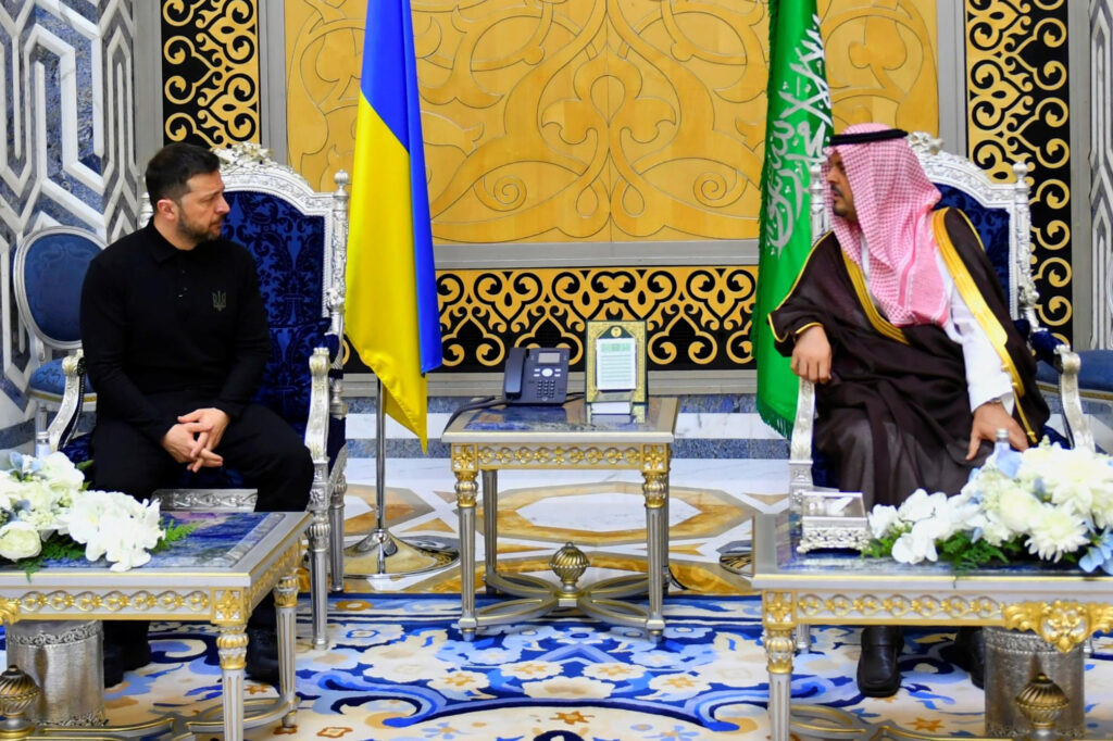 Zelenski, în Arabia Saudită pentru securitate și cooperare