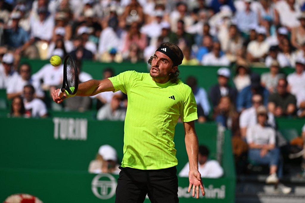 Tsitsipas, jigniri dure la adresa tatălui și antrenorului său