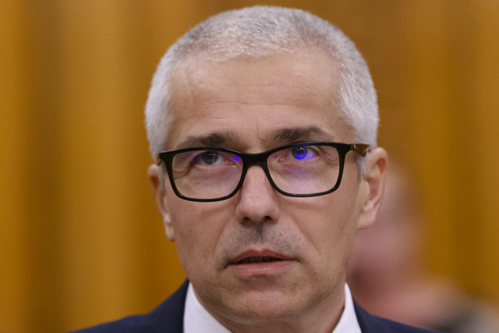 Marinescu: PSD refuză să fugă de responsabilitatea guvernării