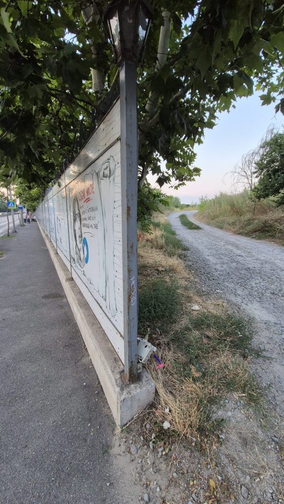 Reabilitare gard de 1 km: 500.000€, o scumpire misterioasă într-un an