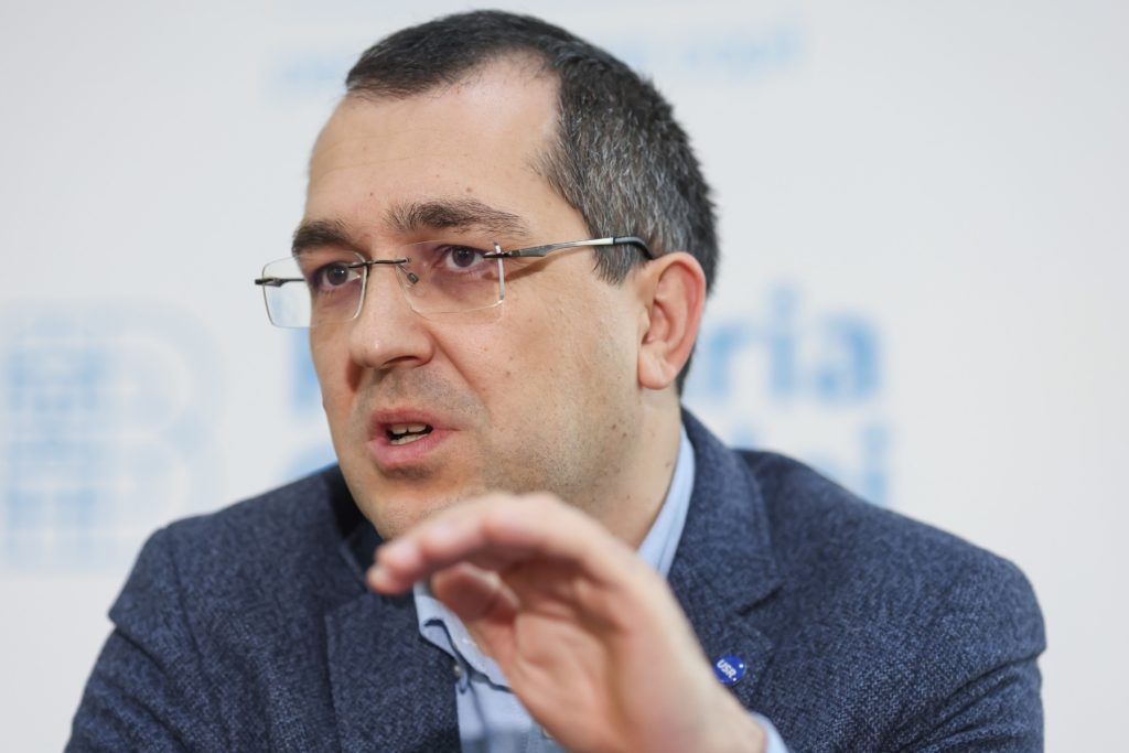 Voiculescu: Rogobete trebuie să clarifice situația spitalelor din PNRR