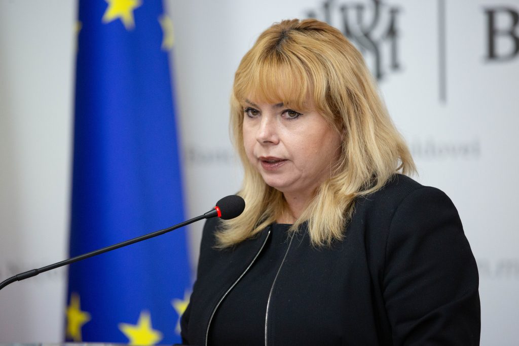 Anca Dragu: Peste 70% servicii publice disponibile online