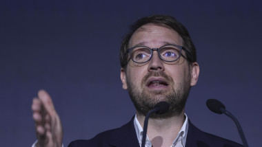 Fritz: Alegeri anticipate, singura șansă să schimbăm balanța în Parlament