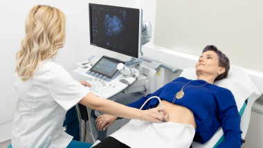 Terapia hormonală, o soluție pentru longevitate la menopauză