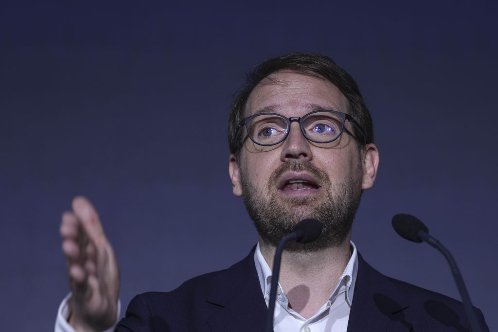 Fritz: L-am asigurat pe preşedinte că susţinem premierul Ilie Bolojan