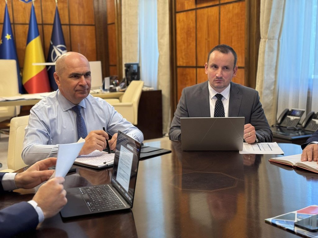 Guvernul atacă speculatorii: Bolojan promite scăderea prețurilor energiei