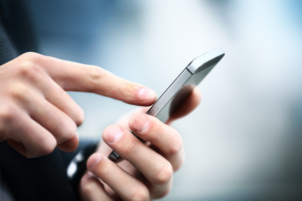 Viața fără smartphone 30 de zile: O experiență surprinzătoare