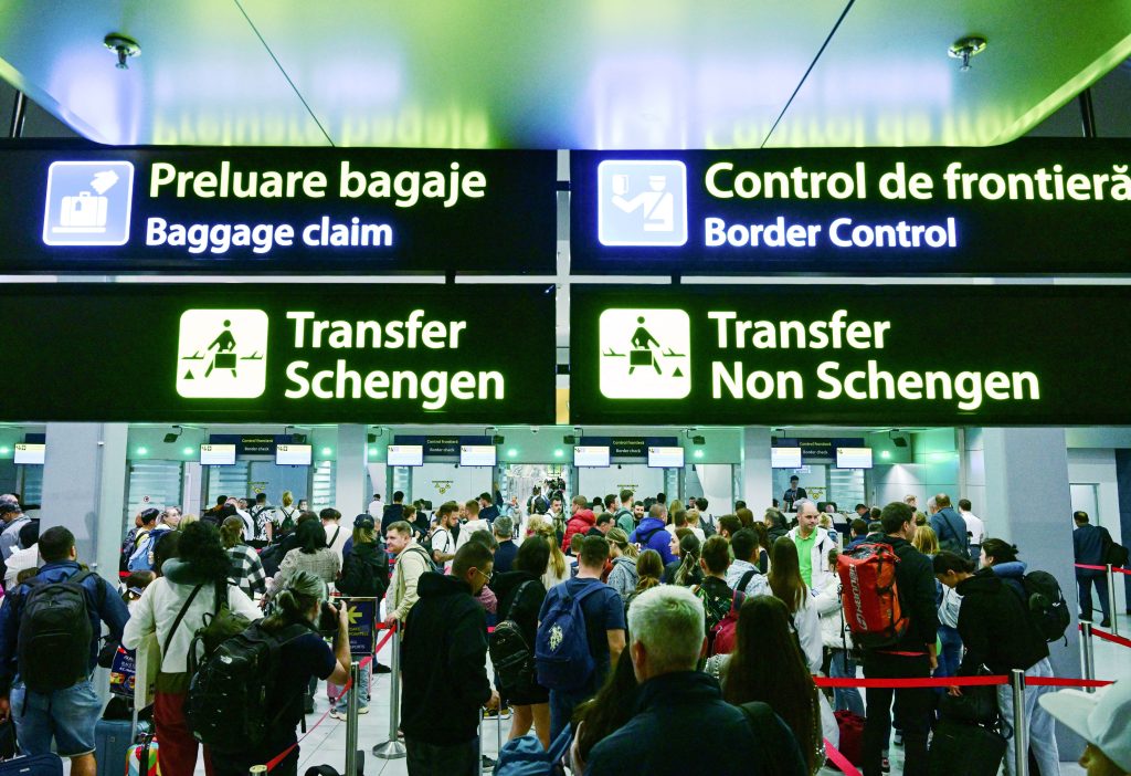 Criza de combustibil lovește Europa: sezon estival 2026 în pericol în aeroporturi
