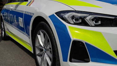 Polițist prins cu 121 km/h în localitate, rămâne fără permis