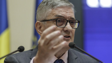 Daniel Dăianu: Criza politică majorează dobânzile și presiunea pe buget