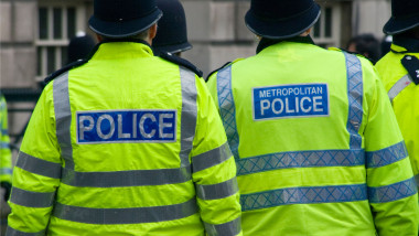 Atac cu cuțitul în Londra: doi răniți în Golders Green, suspect arestat