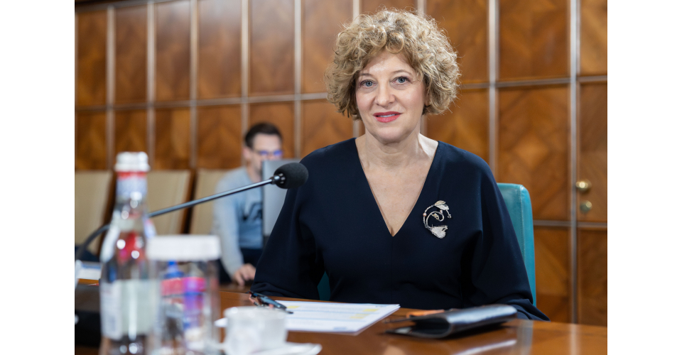 Oana Gheorghiu: PSD a fost informat despre listarea la bursă a unor companii