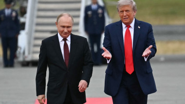 Trump: „E ridicol” conflictul dintre Putin și Zelenski
