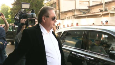 La 71 de ani, Ioan Niculae se căsătorește din nou. Cine este aleasa lui?