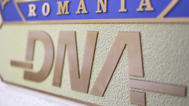 DNA: Percheziții la consilii județene și la un lider PSD într-o amplă operațiune anticorupție