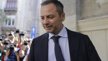 Motreanu (PNL) cere demnitate: demisiile miniştrilor PSD, urmate de retragerea numiţilor politic