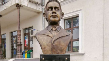 Institutul „Elie Wiesel” avertizează: Opera lui Octavian Goga poate fi studiată, dar validarea sa ca politician rămâne ilegală