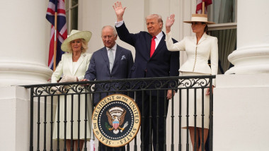 Regele Charles și regina Camilla, primiți la Casa Albă de Biden și Trump