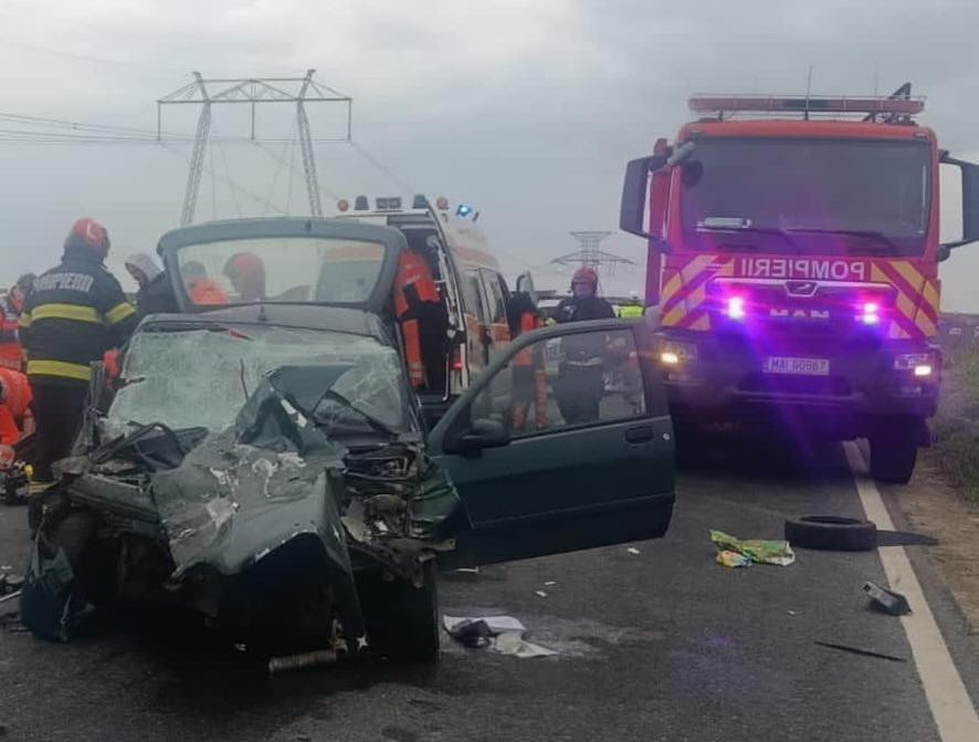 Accident mortal în Gura Dobrogei: un mort și trei răniți