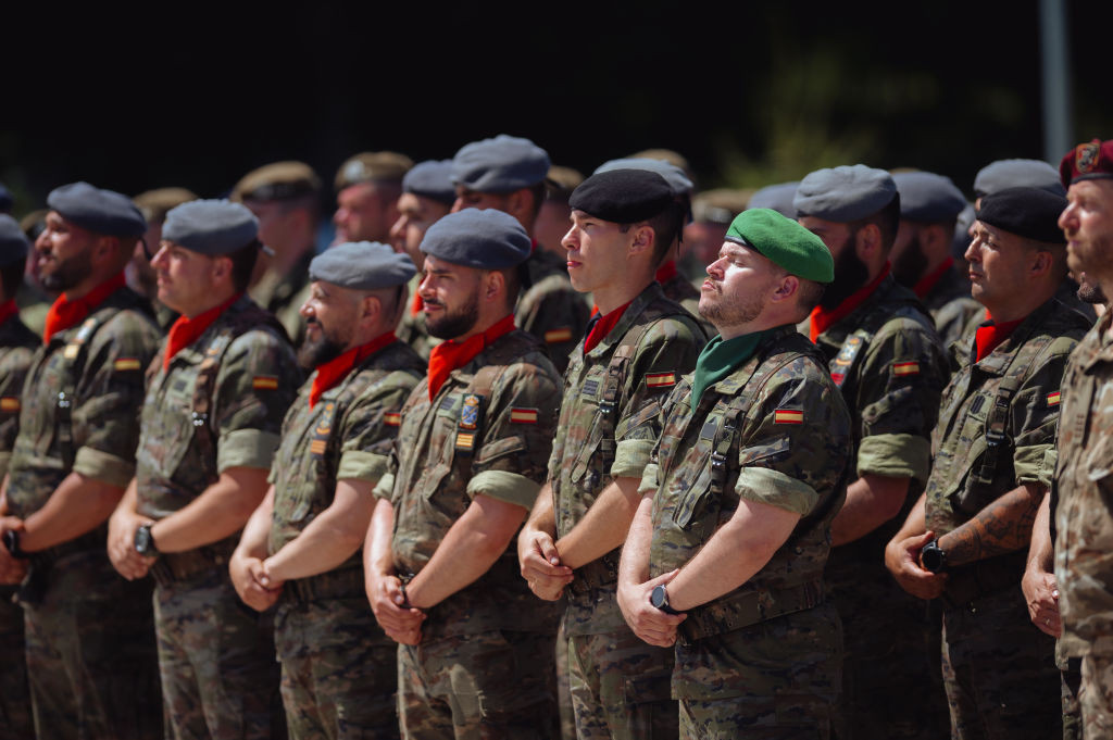 SUA vrea să suspende Spania din NATO, Sanchez reacționează puternic