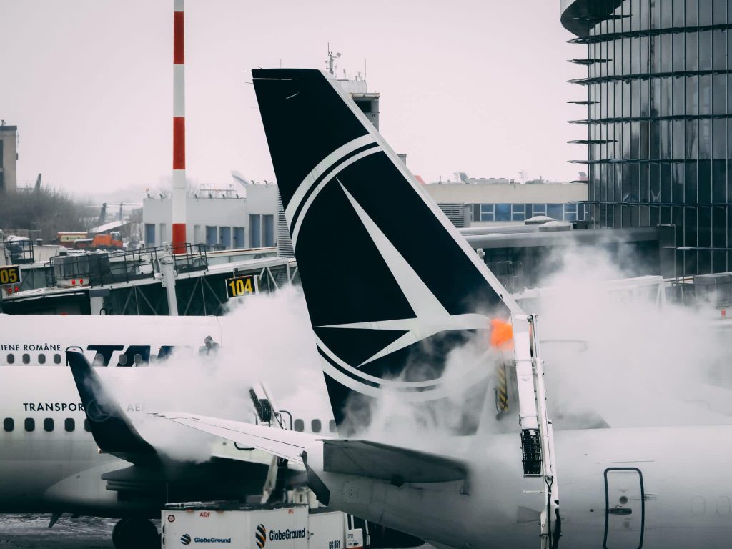 UE se pregătește de criza combustibilului pentru avioane din cauza războiului din Orientul Mijlociu