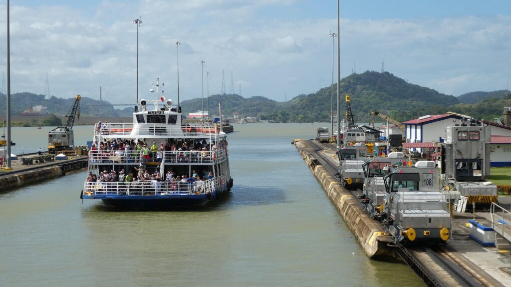 China, activități controversate în Canalul Panama, panamezii îngrijorați