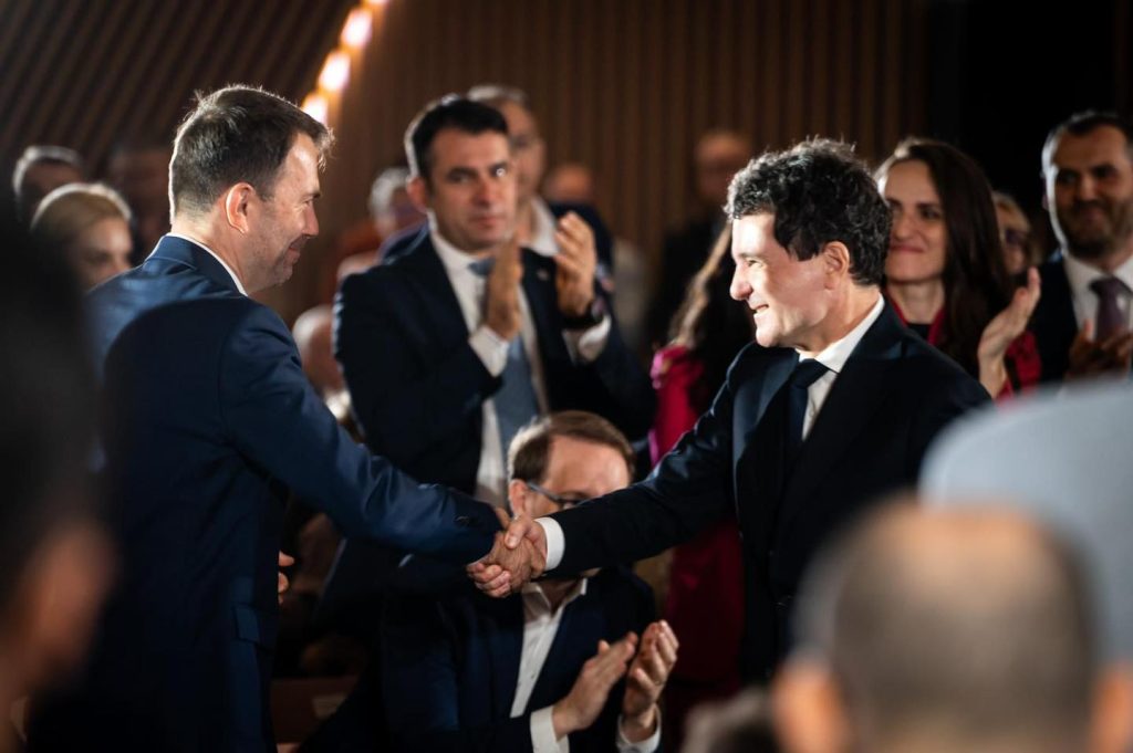 USR acuză declaraţiile lui George Simion împotriva lui Nicuşor Dan și sesizează CNCD