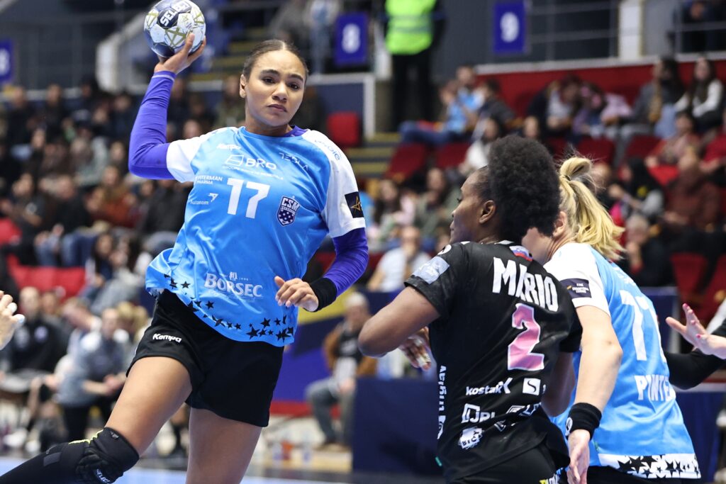 CSM București, calificarea în Final Four, azi contra Esbjerg
