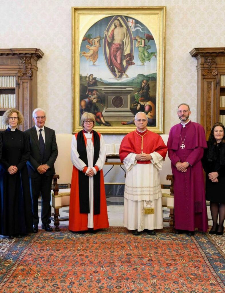 Papa Leon și Sarah Mullally, întâlnire istorică la Vatican pentru apropierea dintre Catolică și Anglicană
