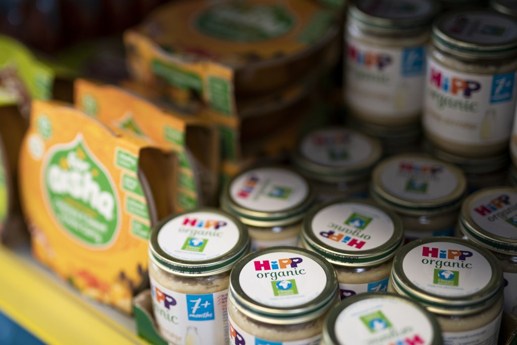 Hrană pentru bebeluşi contaminată cu otravă pentru şobolani, retrasă din 1.000 de magazine