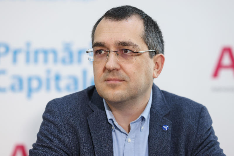 Voiculescu cere explicații lui Rogobete despre investițiile în spitale din PNRR