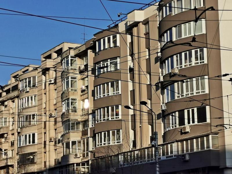Incendiu CET Vest: 2.000 blocuri bucureștene fără apă caldă. Când revine Termoenergetica?