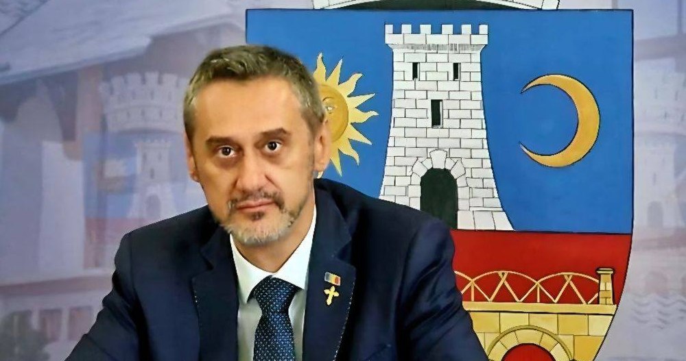 Primarul din Slatina: „PSD-ul mă urmărește”, susține el