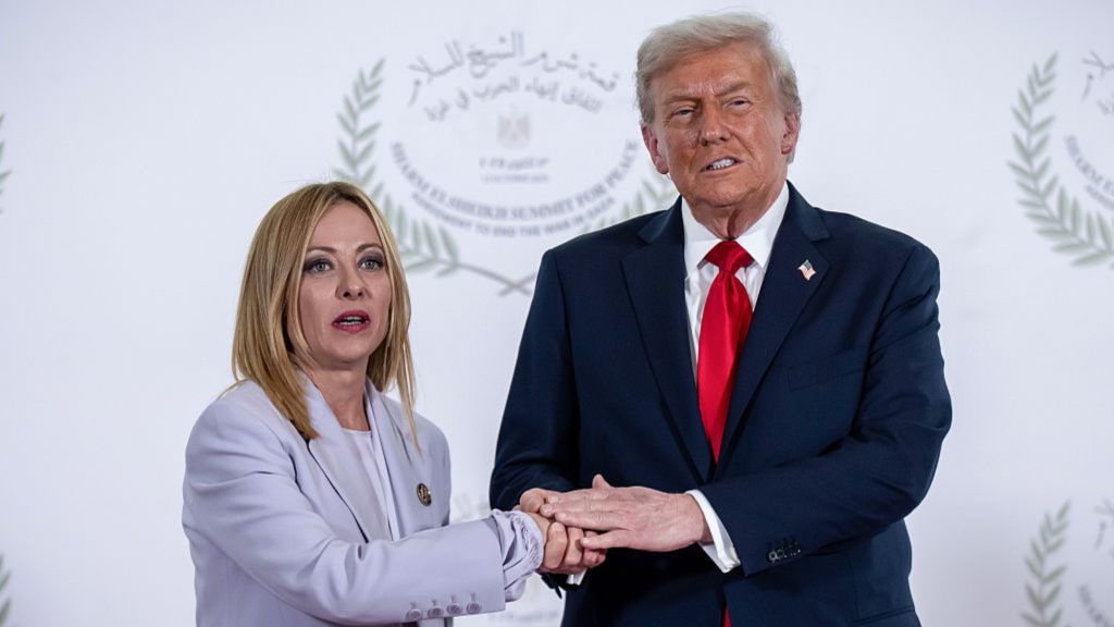 Trump și Meloni: Fotbalul face punte între ei. Cererea lui Trump la FIFA