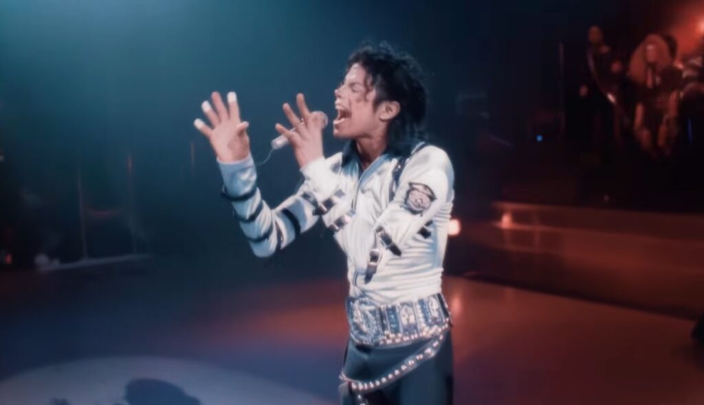 Nou proces împotriva lui Michael Jackson: patru frați acuză abuzuri în copilărie