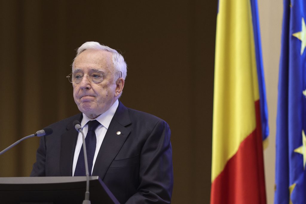 Salariile șefilor BNR, făcute publice. Un singur nume, cu indemnizație suspendată