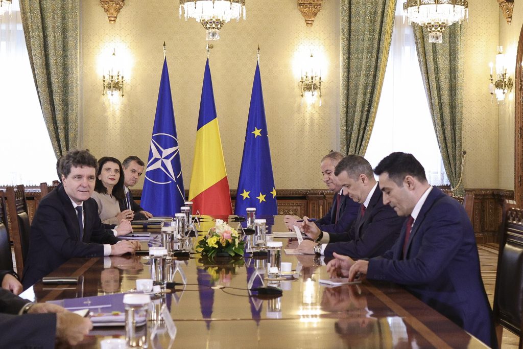 Nicușor Dan convoacă liderii coaliției la Cotroceni în criză politică
