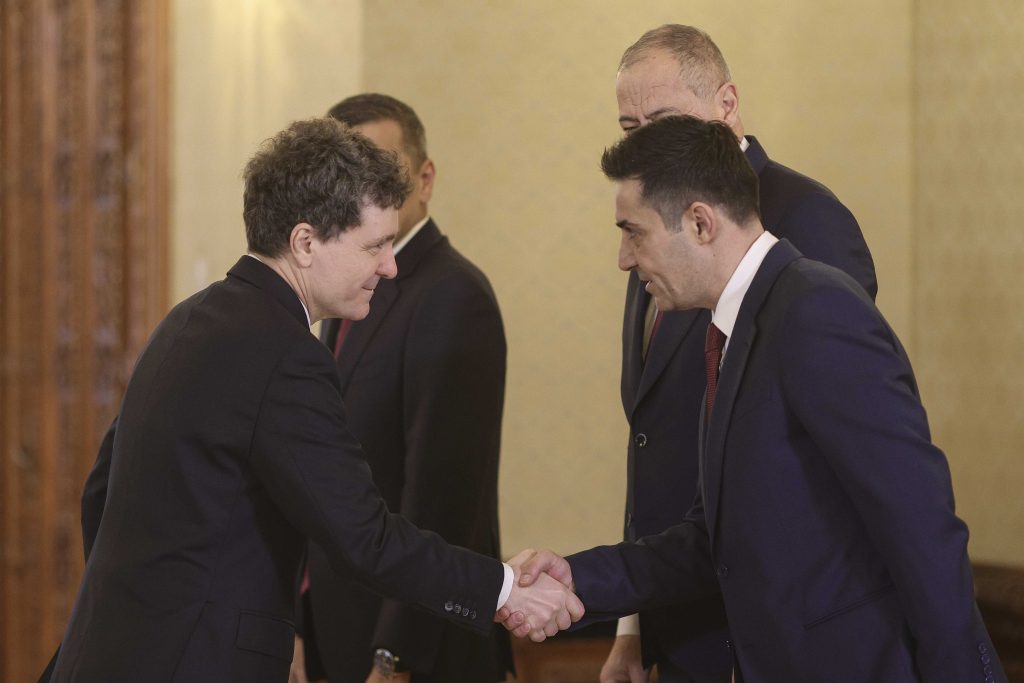 Nicușor Dan: Guvernul va cere Parlamentului verificarea majorității