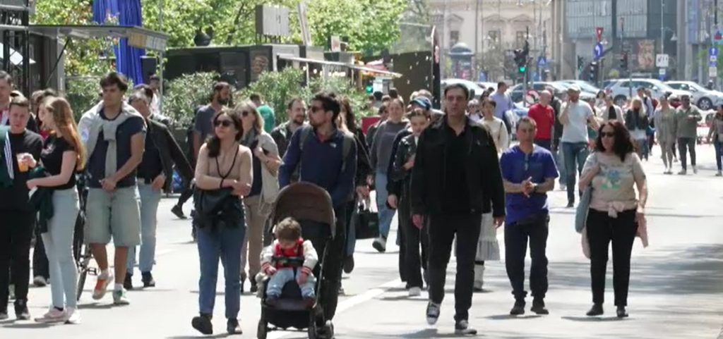 Alerte de urgență pe panouri digitale în 18 orașe din România