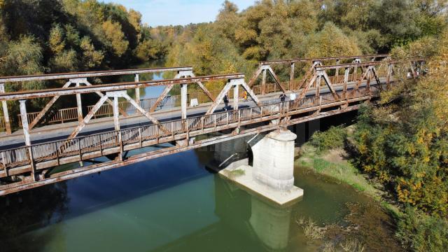 Rusia și Coreea de Nord deschid primul pod rutier, circulație în vară