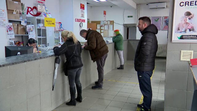 Falsificator de mandate de pensii: o poștăriță din Constanța înșela statul