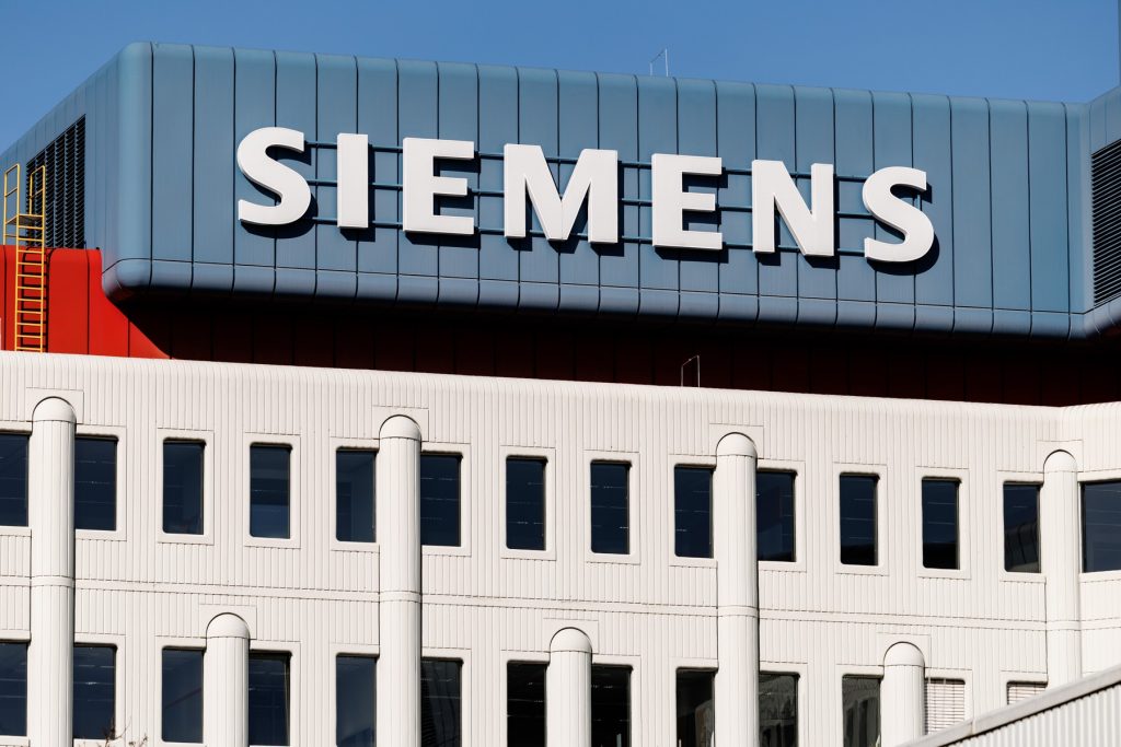 Siemens construiește o nouă fabrică la Sibiu, mizând pe România