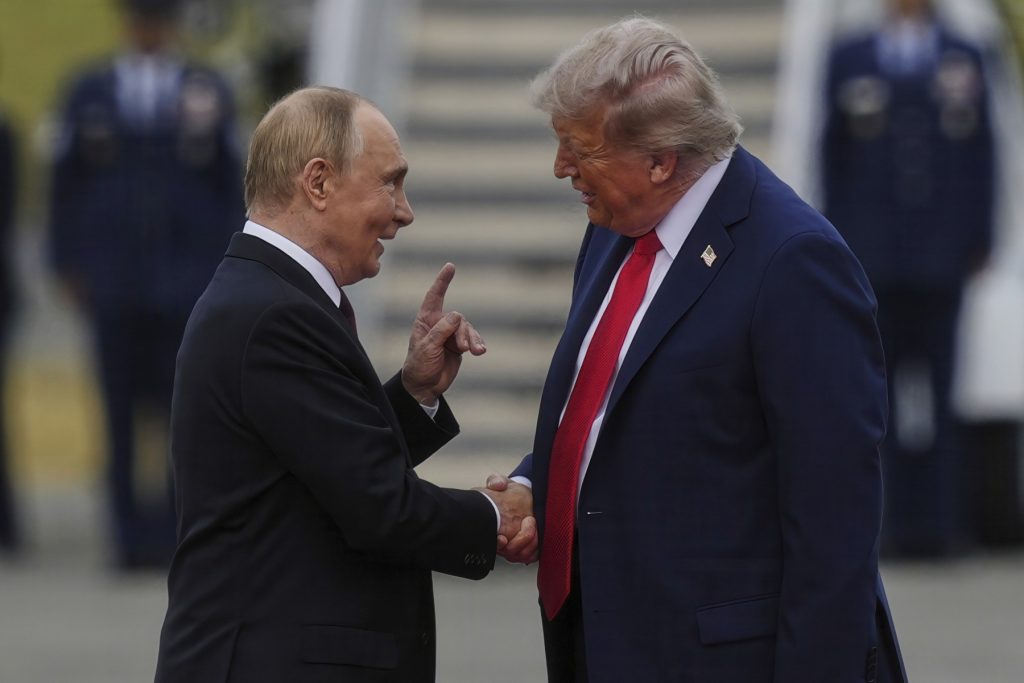 Kremlinul analizează participarea lui Putin la summitul G20 de la terenul de golf al lui Trump