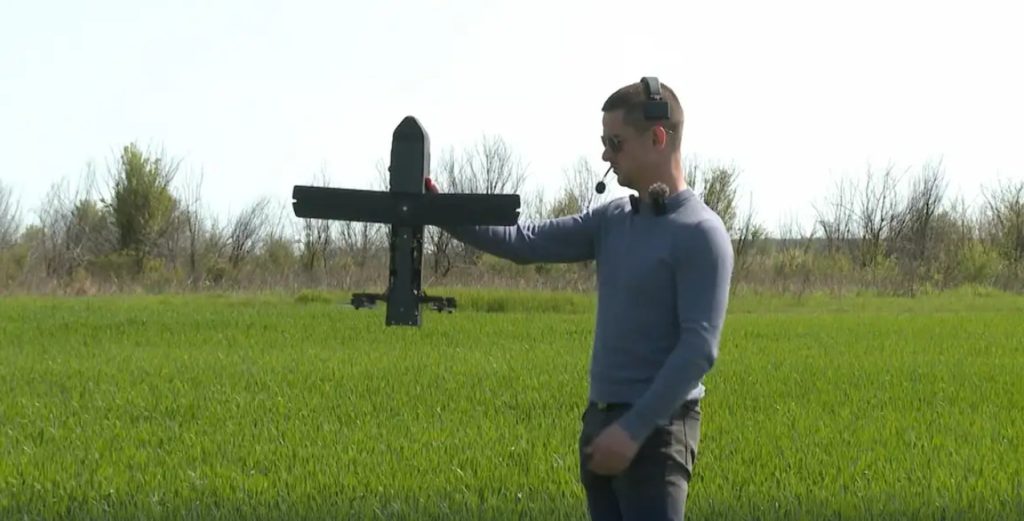Tineri moldoveni lansează proiect de drone militare în România