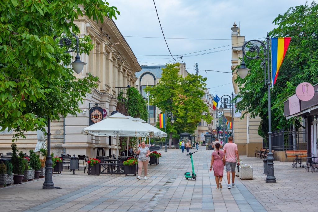 Tensiuni politice: Costurile creditării statului cresc, avertizează Adrian Codirlaşu