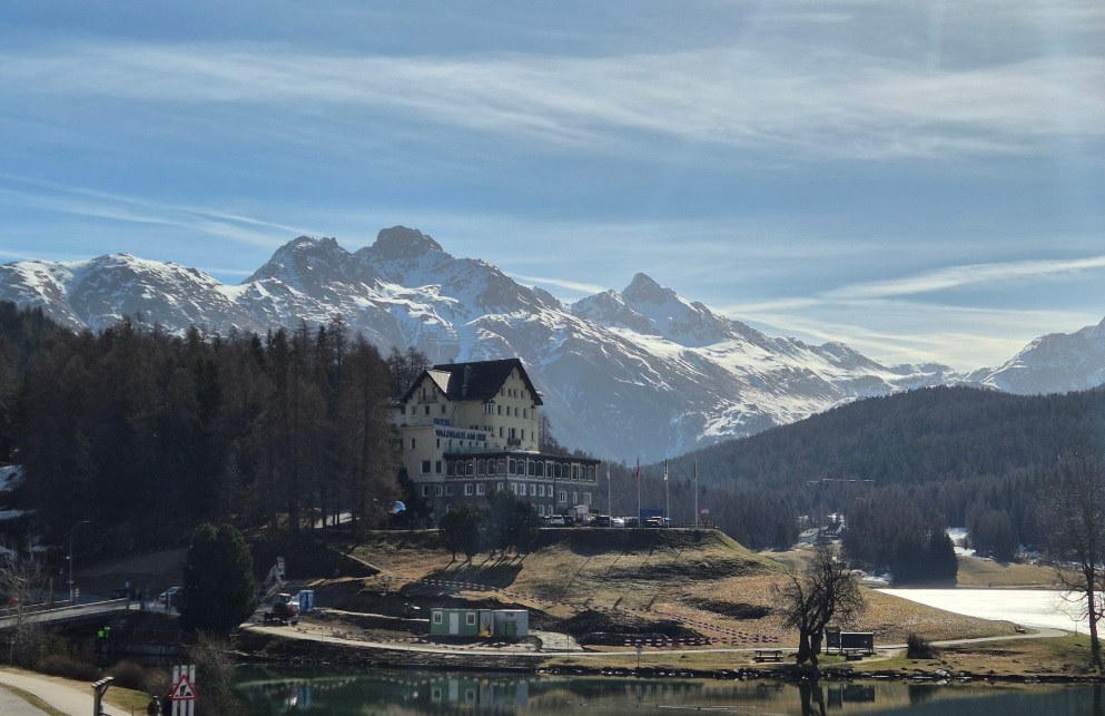 St. Moritz construiește locuințe la prețuri accesibile pentru rezidenți locali