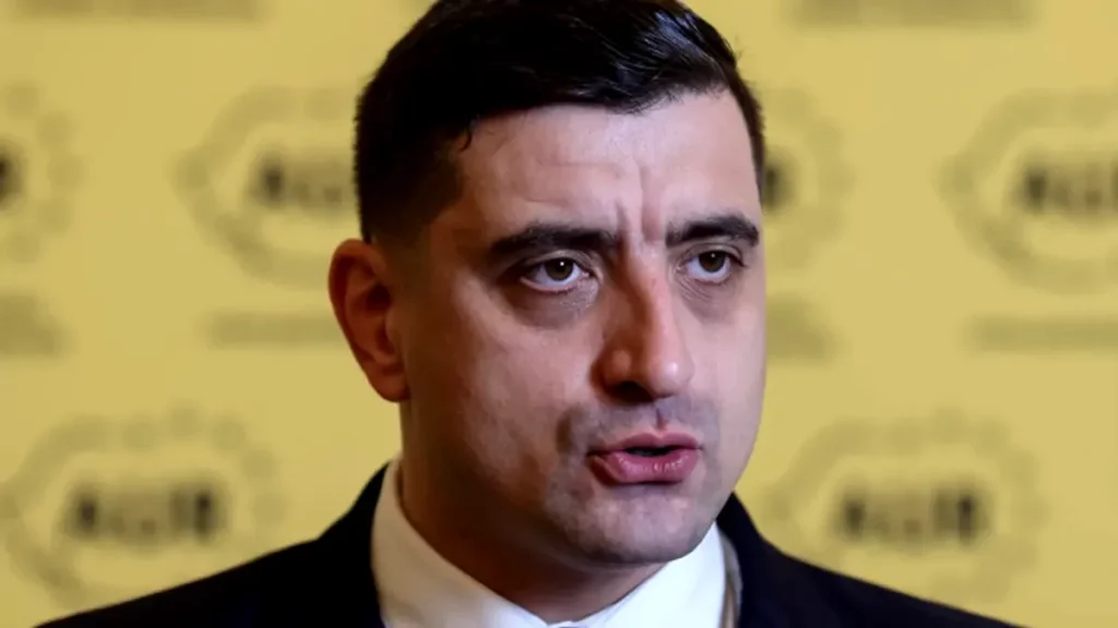 Simion: „Vremea bună” pentru români, reducerea cheltuielilor statului